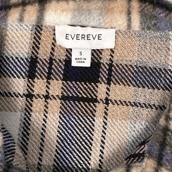 Evereve Plaid Button Front Shacket Jacket Women’s Size S - Picture 8 of 9
